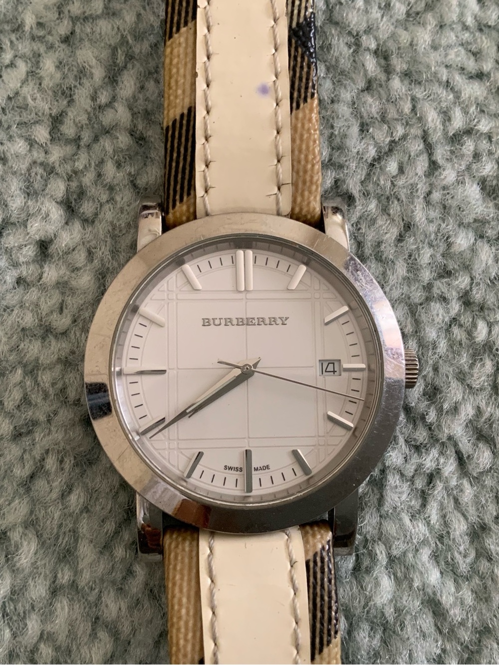 Burberry BU1379 Heritage Nova Check Swiss Quartz Watch 38mm